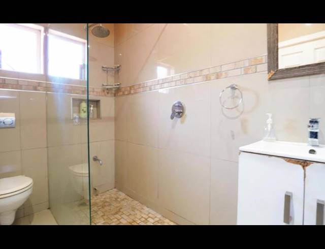 4 BEDROOM FREEHOLD FOR SALE IN SARNIA